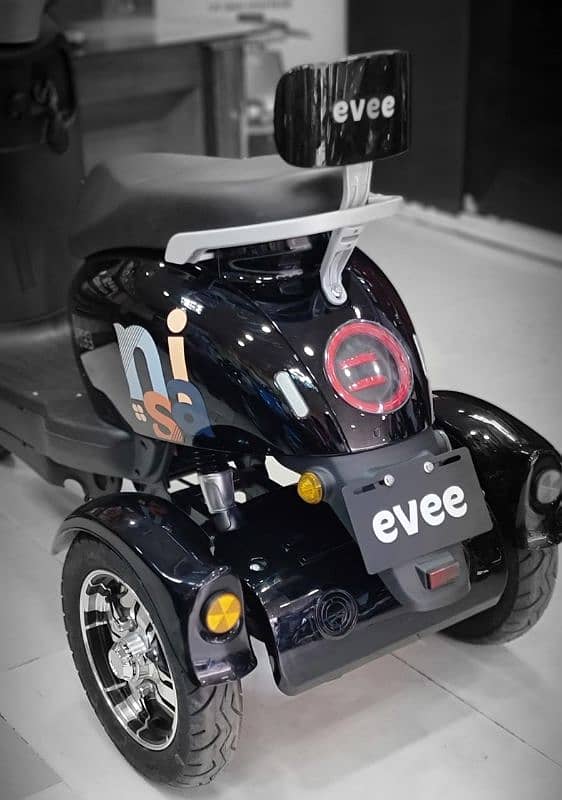 evee 3 wheel nisa electric scooty,electric bikes, e vehicles 14