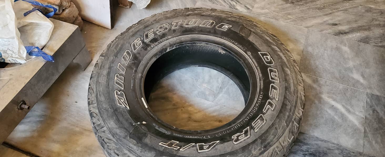 Vigo tyres BridgeStone 4