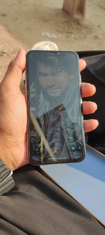 iphone x non PTA 3