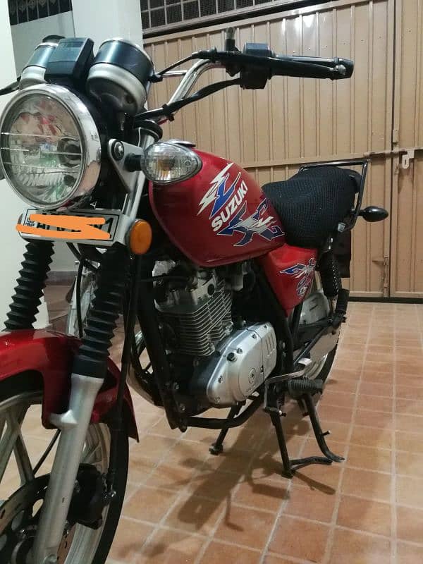 Suzuki GS 150 Special Edition 11