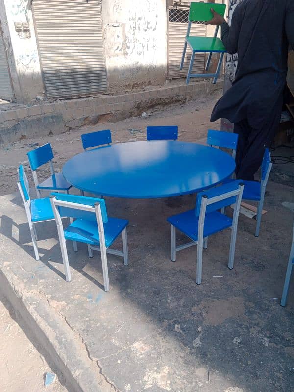 school furniture 0