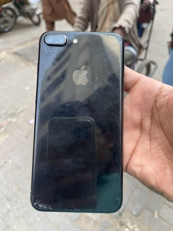 I phone 7 plus 128 gb pta 0