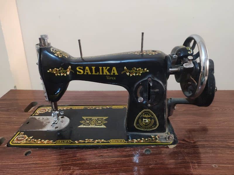 Salika sewing Machine 0