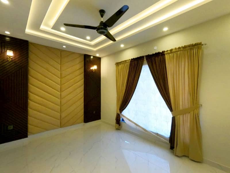 Sale A House In Lahore Prime Location 25