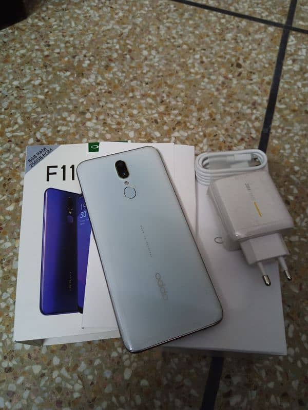 oppo f11 8gb 256gb urgent sale 0