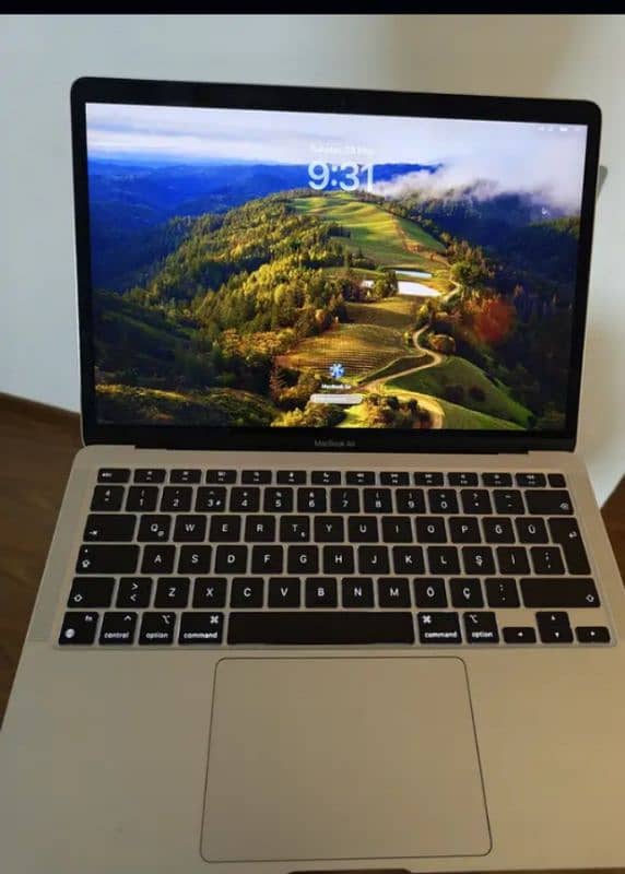 MacBook Air 2020 M1 0