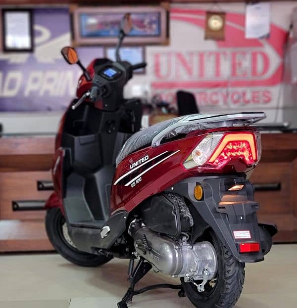 United 100cc Petrol Scooty,Electric bikes,Electric Scooter 2