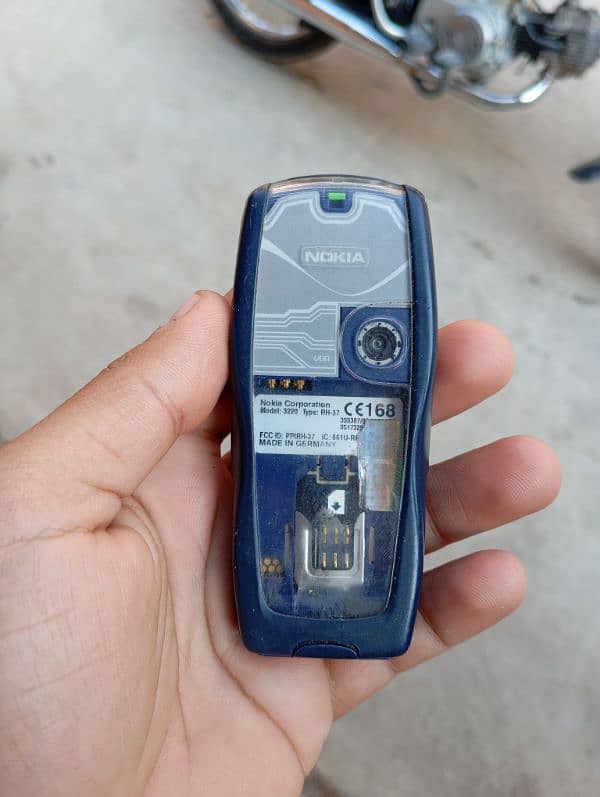 Nokia 1100 and Nokia 3320 for sale 6