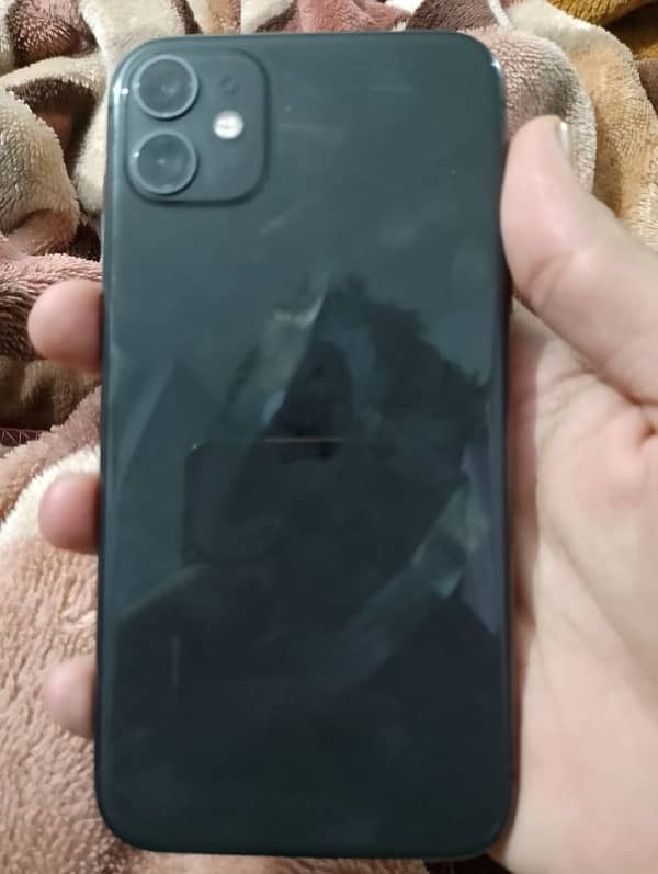 iphone 11 jv with box bottom pr halki si line hai grey color 6