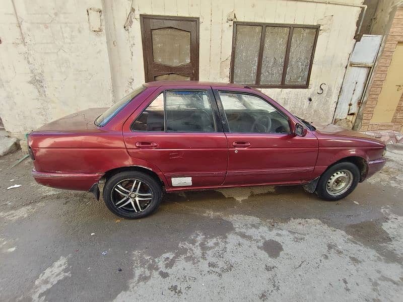 Nissan Sunny 1991 4