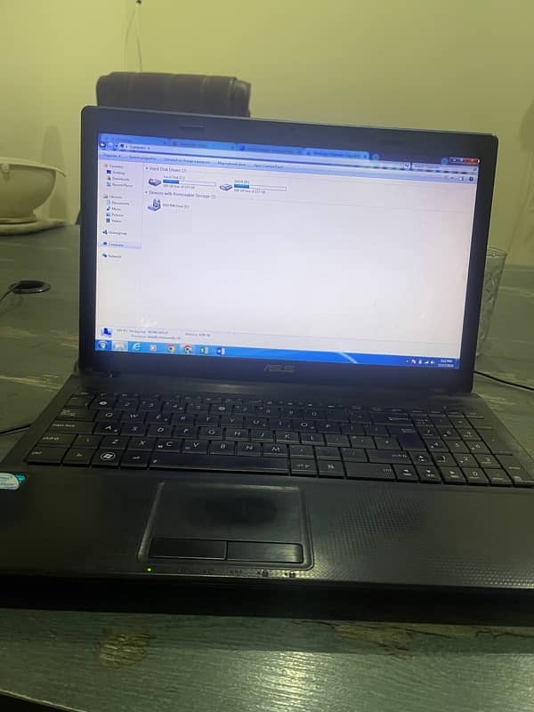 Asus A54C 6gb Ram 300gb hardisk With graphic card 3