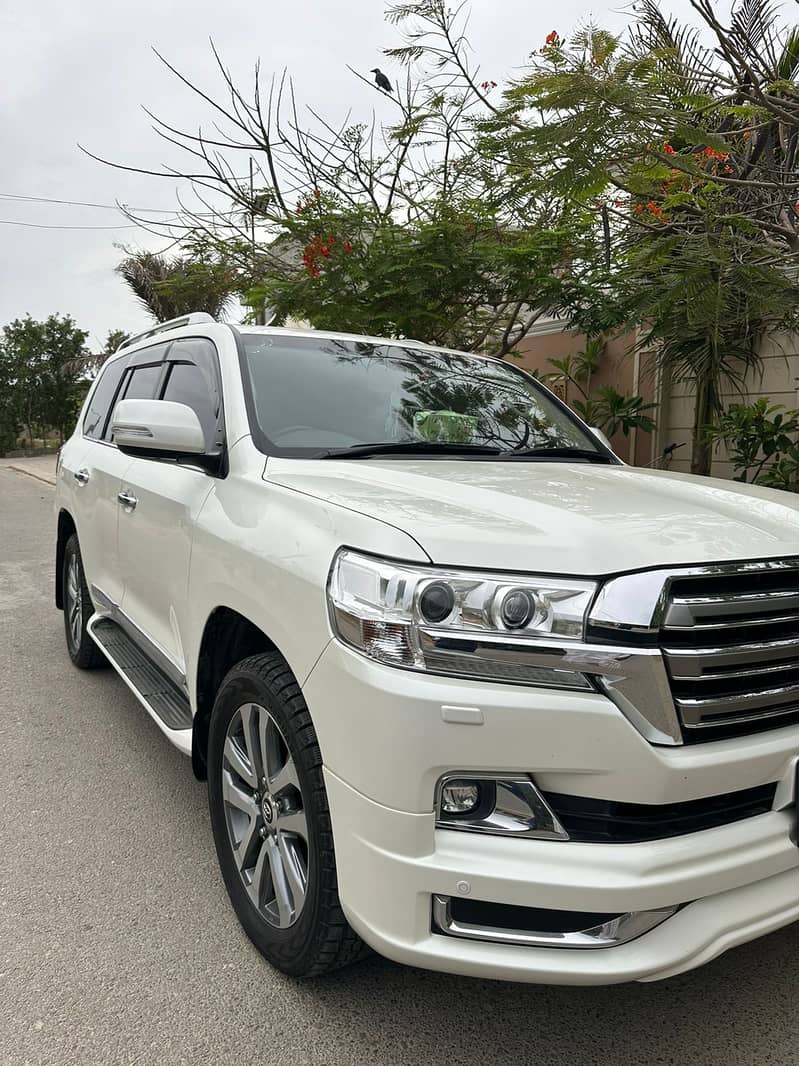 Toyota Land Cruiser 2018  ZX 1