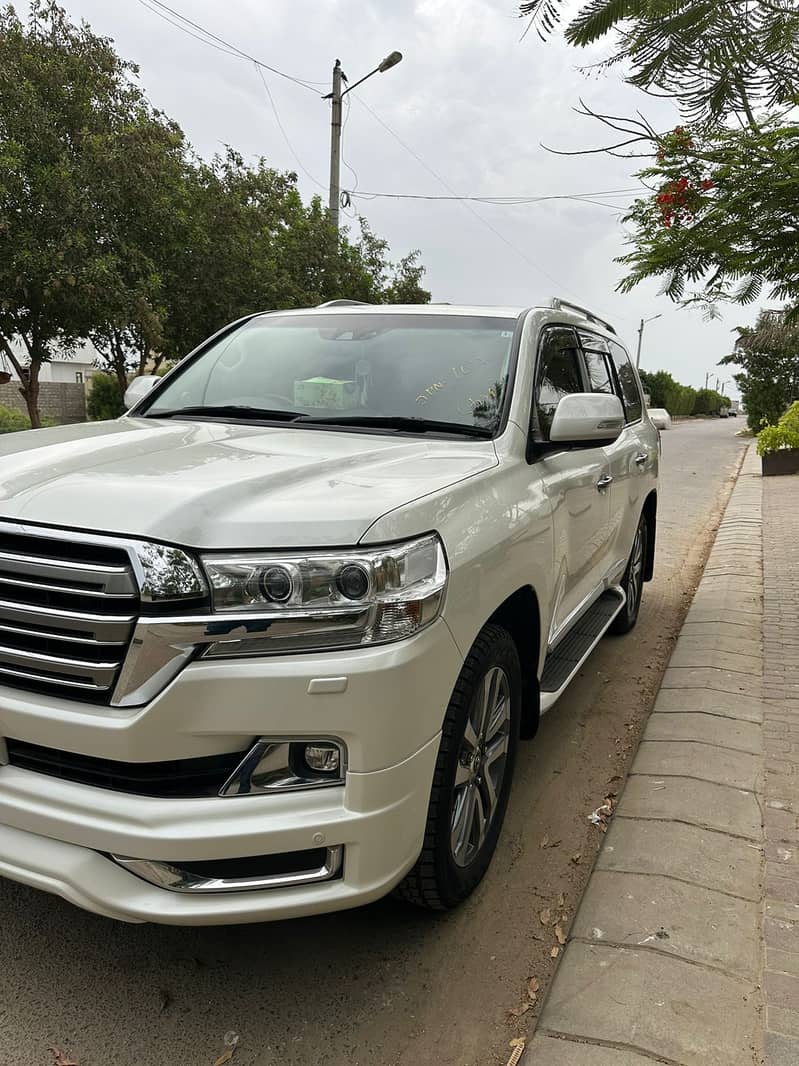 Toyota Land Cruiser 2018  ZX 2