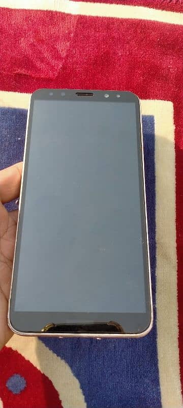 RS 8000 Mate 10 Lite LCD Chang ho ge wasy chal rha ha 4GB/64GB Memry 3