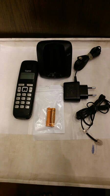 Gigaset A220 By Germany Cordless Phone free delivery all Pakistan 3