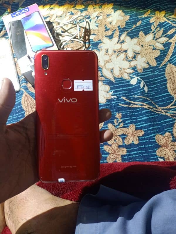 10by 10 condition brand new vivo y85 2