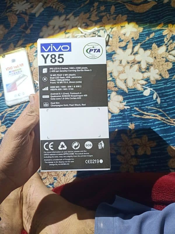 10by 10 condition brand new vivo y85 3