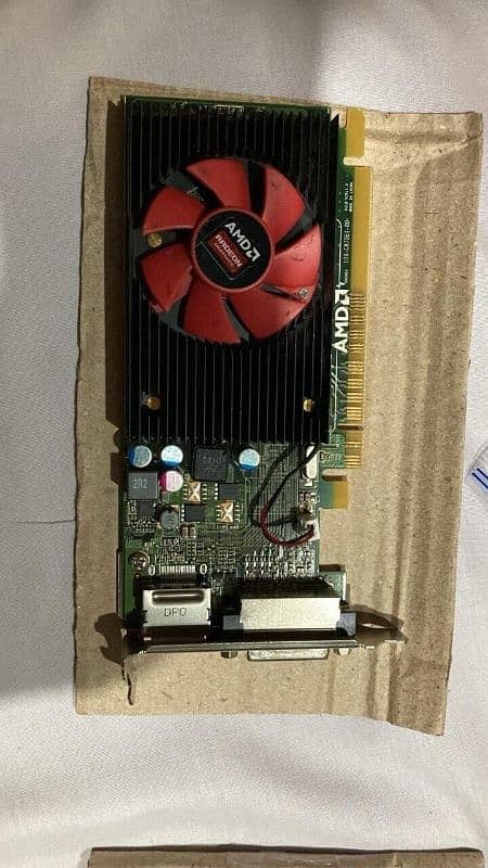 AMD Radeon R5 340X 2GB DDR3 PCI Express 3