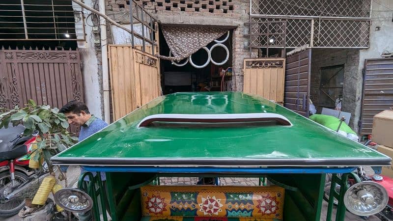 chinchi rickshaw for sale 10 by 10 condition 2