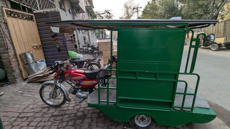 chinchi rickshaw for sale 10 by 10 condition 3