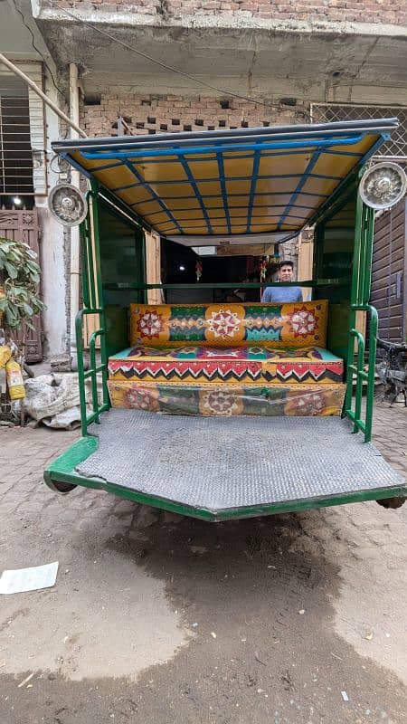 chinchi rickshaw for sale 10 by 10 condition 4