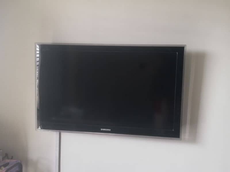 43inch LED for Sale 1