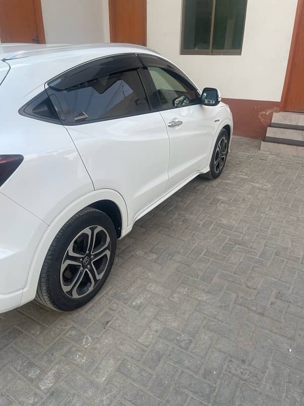 Honda Vezel 2015 8