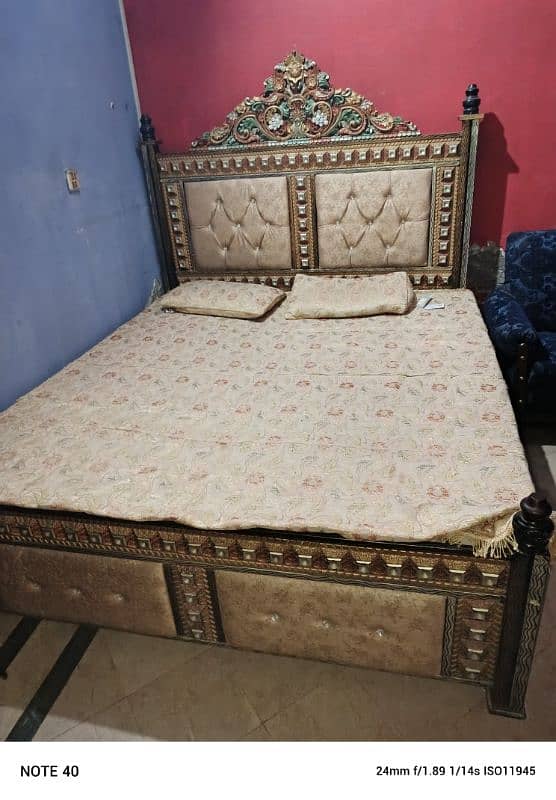 Used Iron bed for sale( without mattress) 2