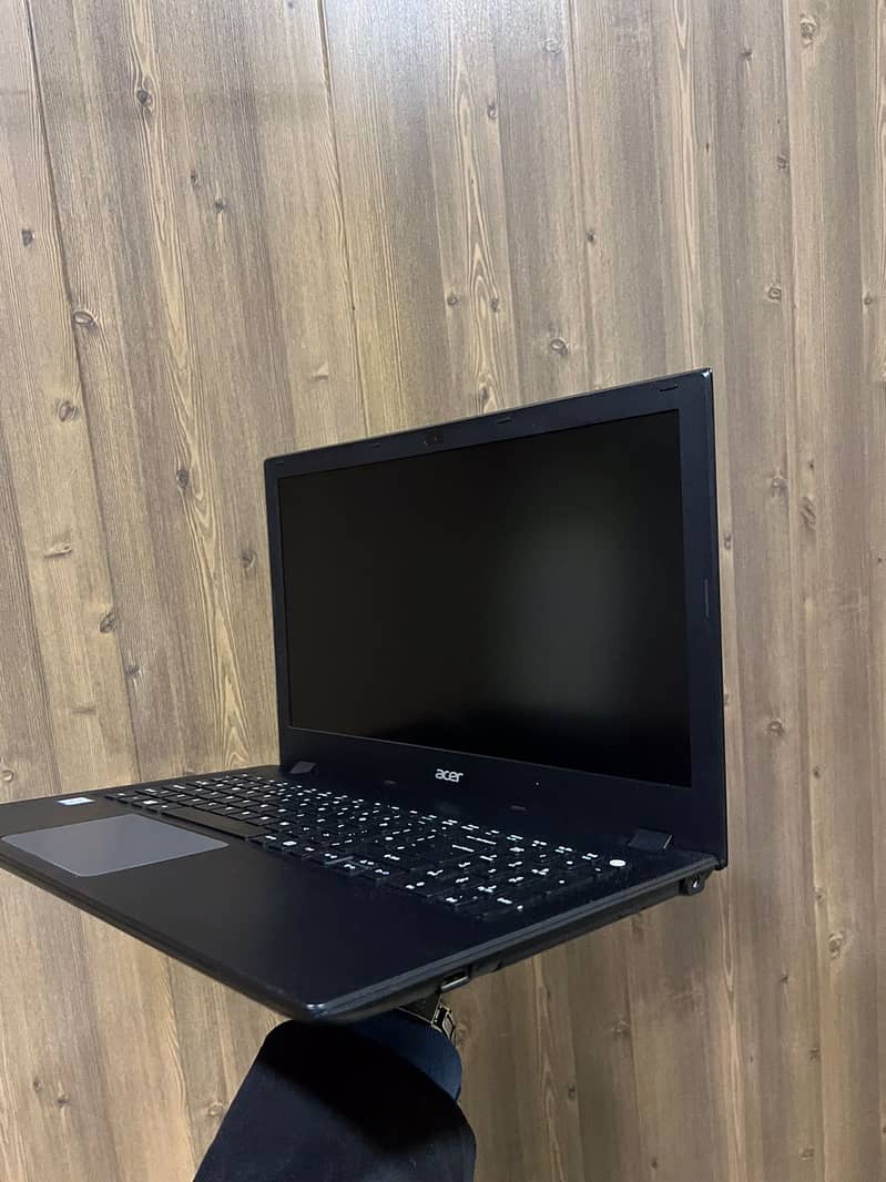 Acer i5 / 6th Gen 8|256 5