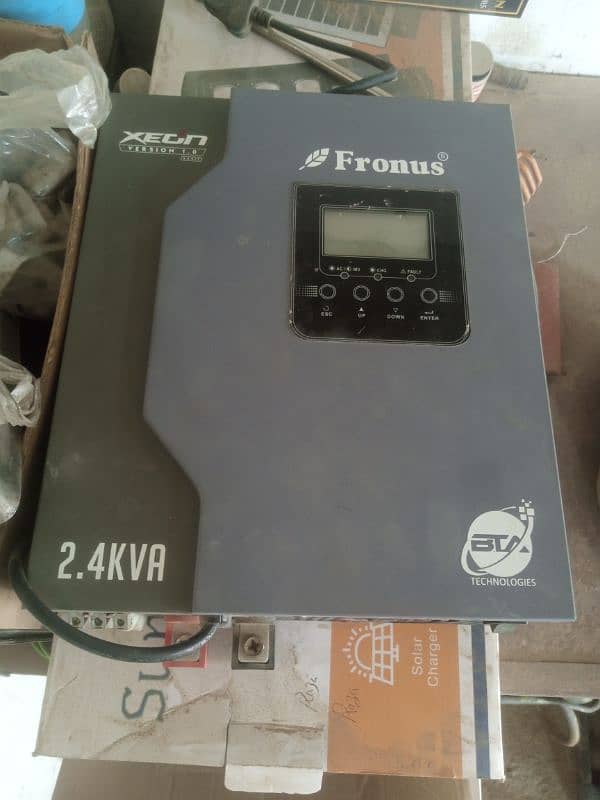 inverter 2.4 kW fronus 4