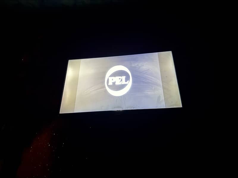 PEL LED 32 inch 1