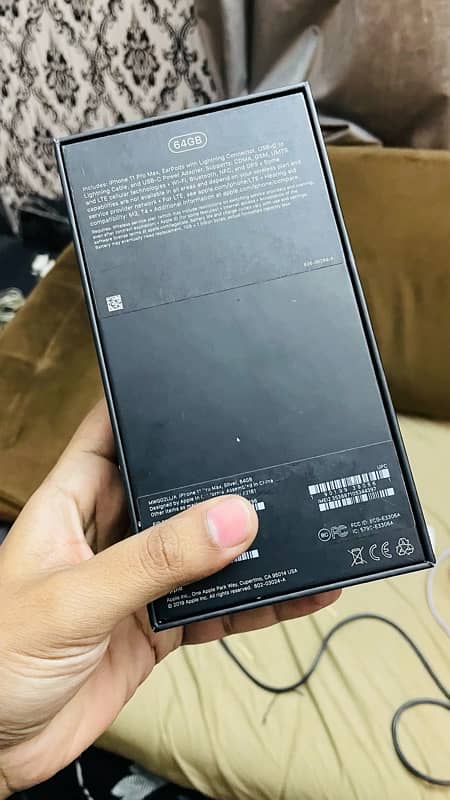 iphone 11 pro max PTA APPROVED 6