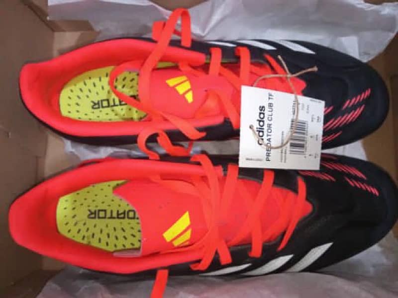 ADIDAS PREDATOR CLUB TF SHOES 0