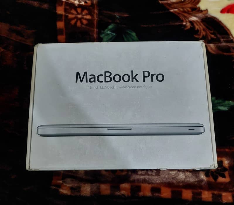 MacBook Pro (Immaculate Condition) 2