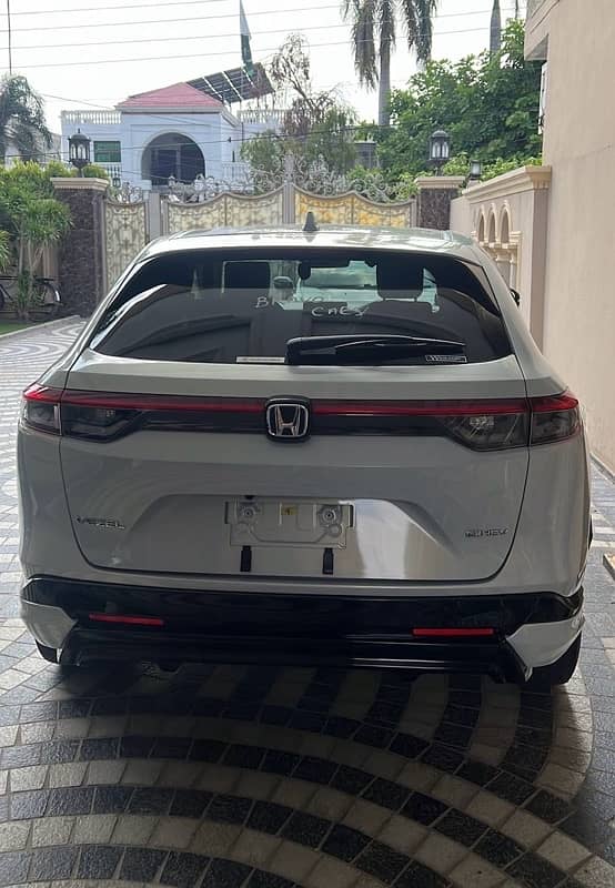 Honda Vezel 2021 1