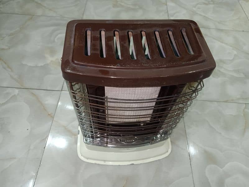 Nasgas Heater Available. 1