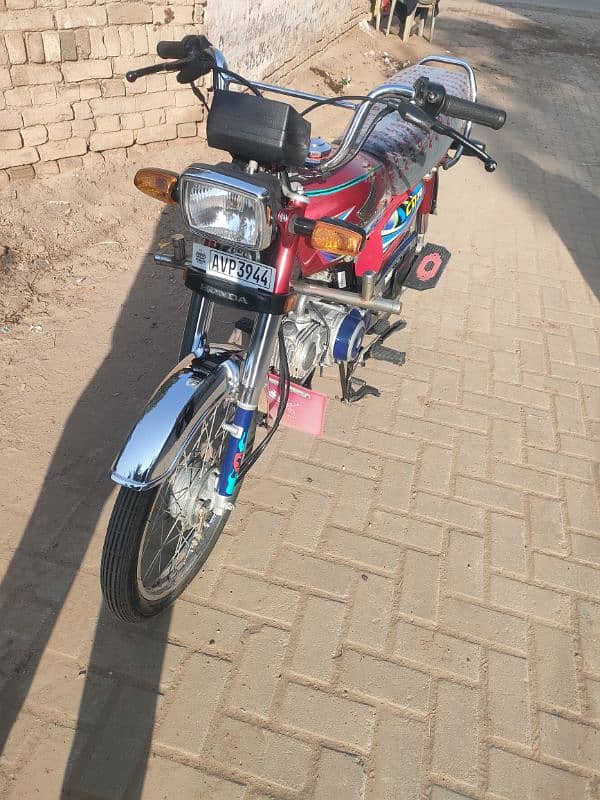 Honda 70 bilkul New condition 11