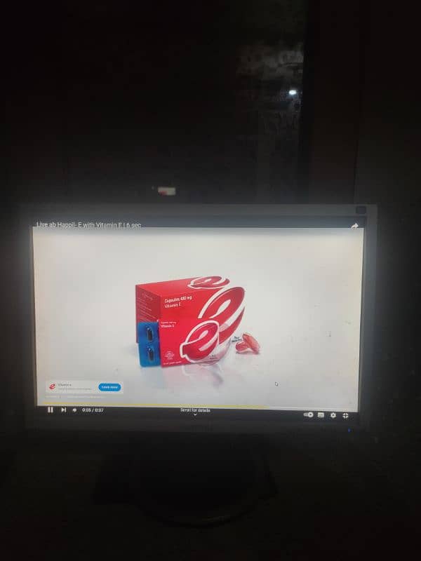 Samsung 19" syncmaster LCD monitor fresh model 940BW 8