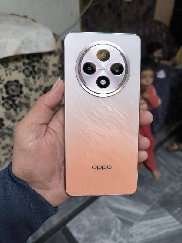 OPPO Reno 12F 12+12/256 5G 0