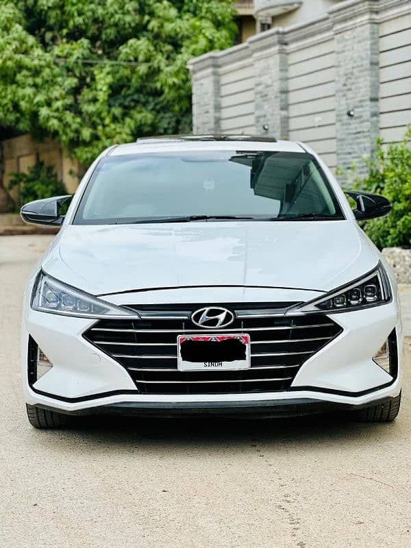 Hyundai Elantra 2022 Gls White Colour Fully Orignal 6