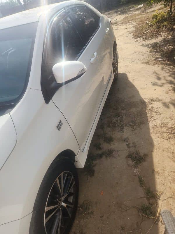 Corolla Altis 1.6 6