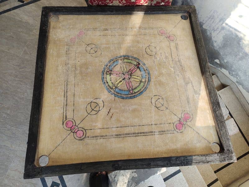 Carrom Borad 0