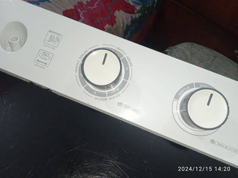 Dawlance washing machine model no:DW 7500 C 2