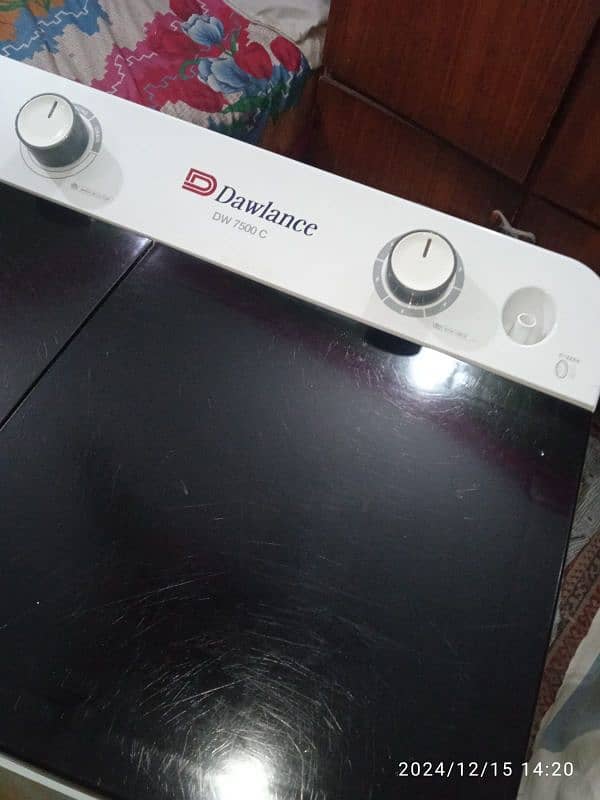 Dawlance washing machine model no:DW 7500 C 3