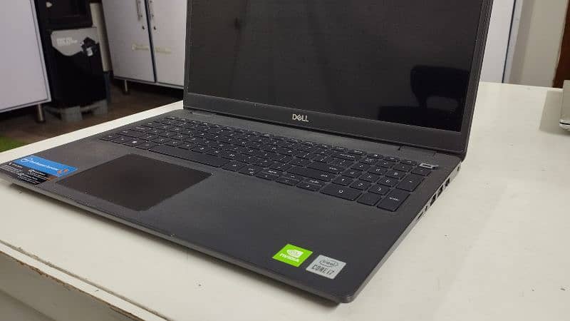 Dell latitude i7 10th Gen 2