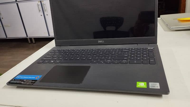 Dell latitude i7 10th Gen 3