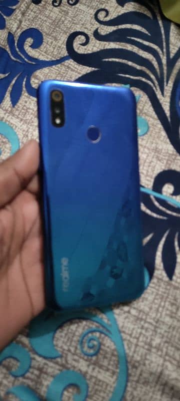 Realme 3  4/64 1