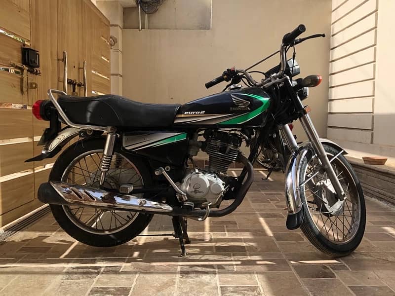 Honda CG 125 2014 3