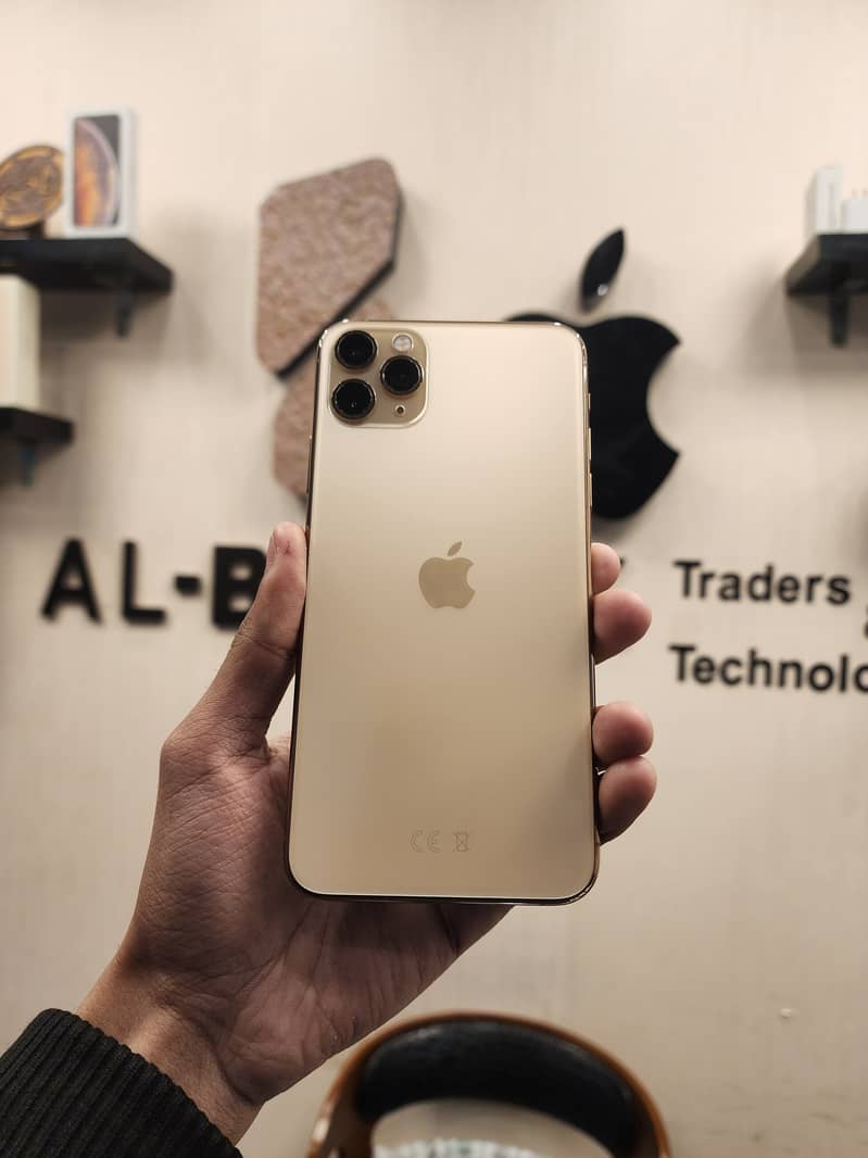 iphone 11 pro max 256gb pta approved 8