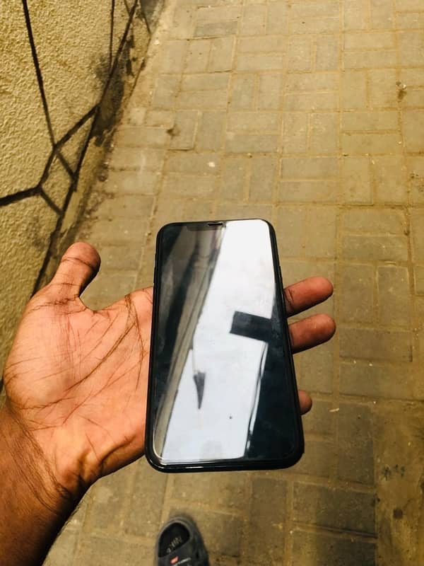 iPhone 11 Pro non pta 3